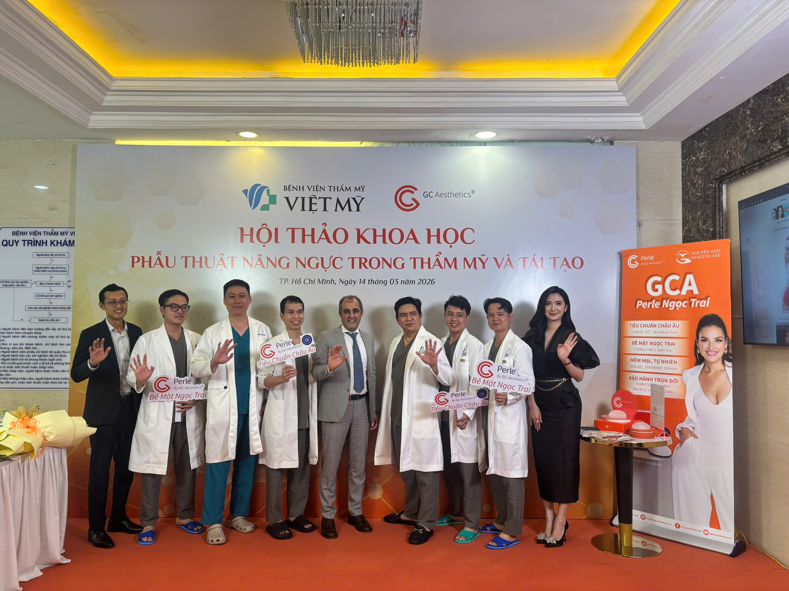 TS. BS. NAVID JALLALI LAN TỎA TINH HOA Y KHOA QUỐC TẾ TẠI WORKSHOP BỆNH VIỆN THẨM MỸ VIỆT MỸ