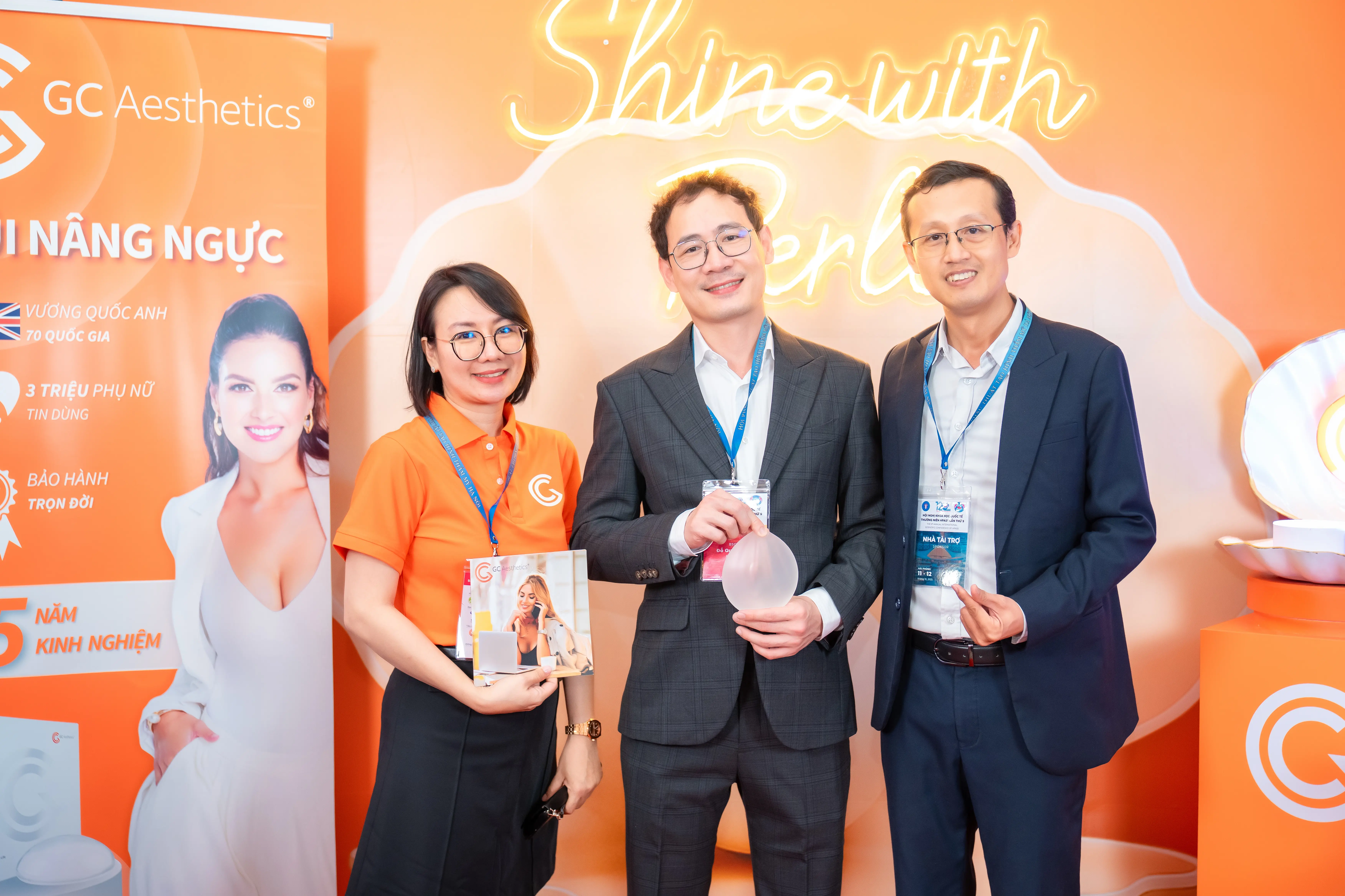 Check - in gian hàng GCA